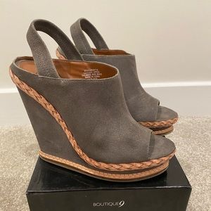 Boutique 9 Grey Suede Wedges